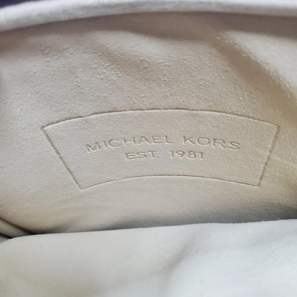 Michael Kors Tablet iPad Travel Case 8